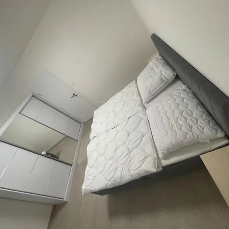 Big 3-bedroom 78m² 布拉迪斯拉发